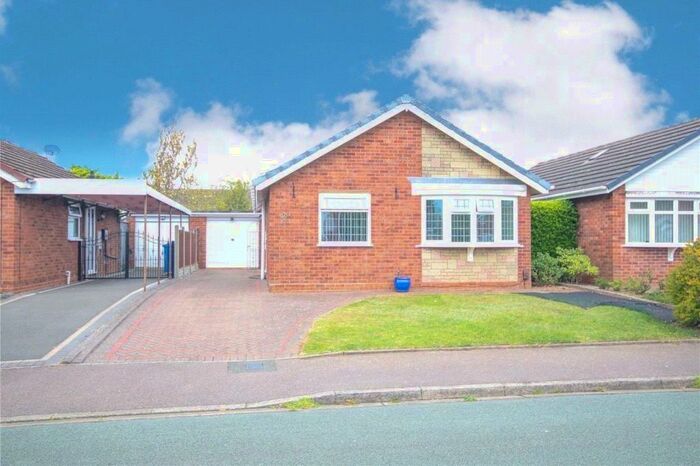 2 Bedroom Bungalow To Rent In Willoughby Road, Tamworth, Staffordshire, B79