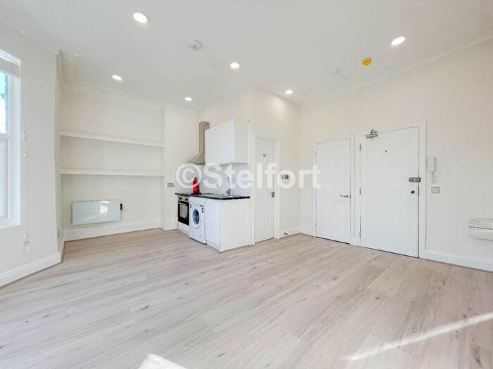 1 Bedroom Apartment To Rent In Seven Sisters Road, London, N15