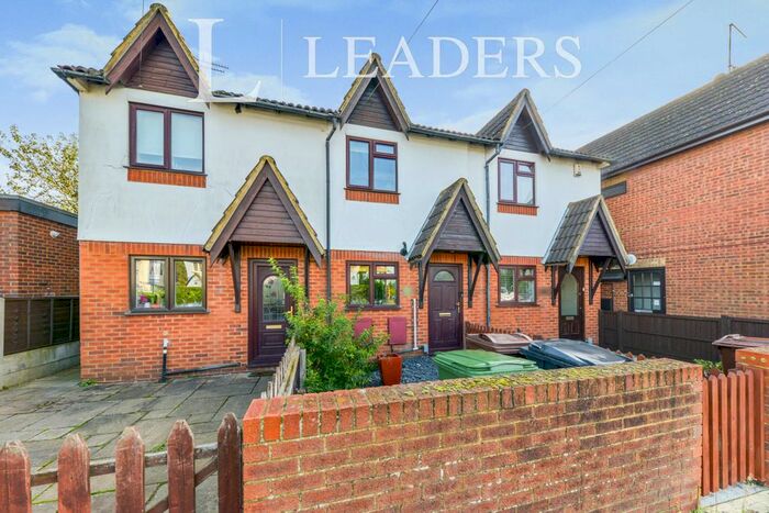 2 Bedroom Terraced House To Rent In Radlett Road, Frogmore, St.Albans, AL2