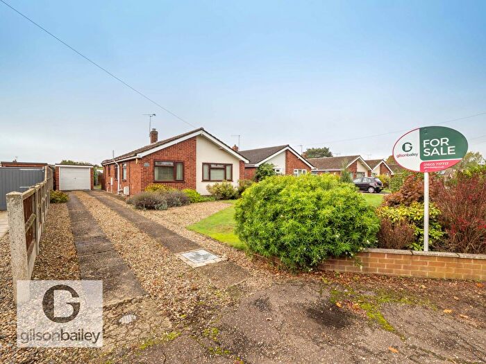 3 Bedroom Detached House For Sale In Station Road, Lingwood, NR13
