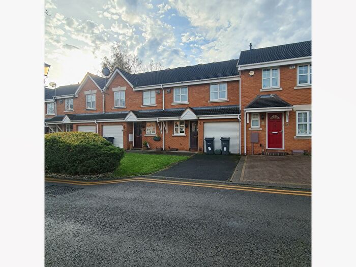 3 Bedroom House To Rent In Regent Close, Birmingham, B5