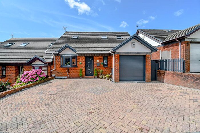 5 Bedroom Semi Detached Bungalow For Sale In Nelson Road, Barry, CF62