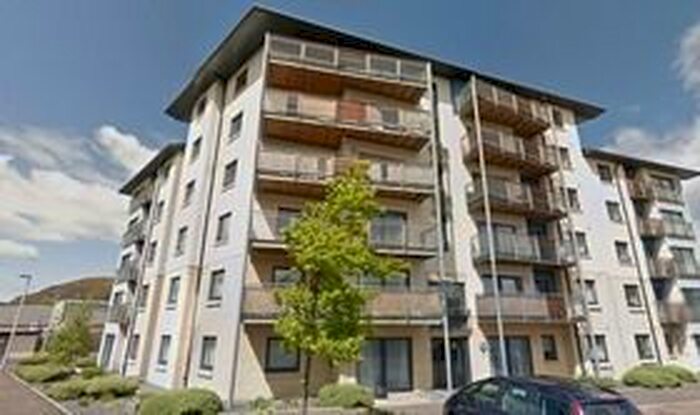 2 Bedroom Flat To Rent In Peffer Bank, Edinburgh, EH16
