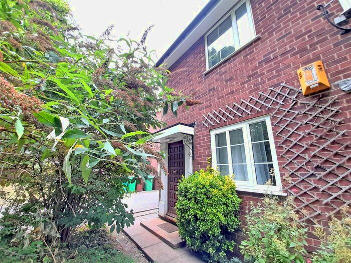 2 Bedroom Maisonette To Rent In Fothergill Court, Mapperley Park, Nottingham, NG3
