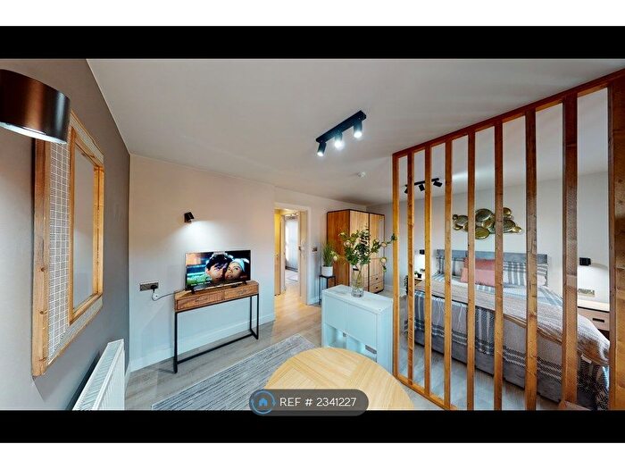 1 Bedroom Flat To Rent In Chatham Street, Reading, RG1
