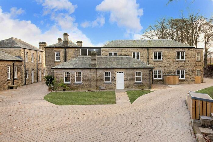 4 Bedroom Mews To Rent In Menston Mews, Menston Drive, Menston, Ilkley, LS29
