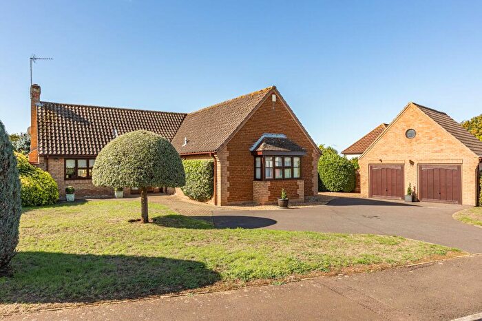 3 Bedroom Detached Bungalow For Sale In Three Bedroom Detached Bungalow With No Onward Chain In Middleton, PE32