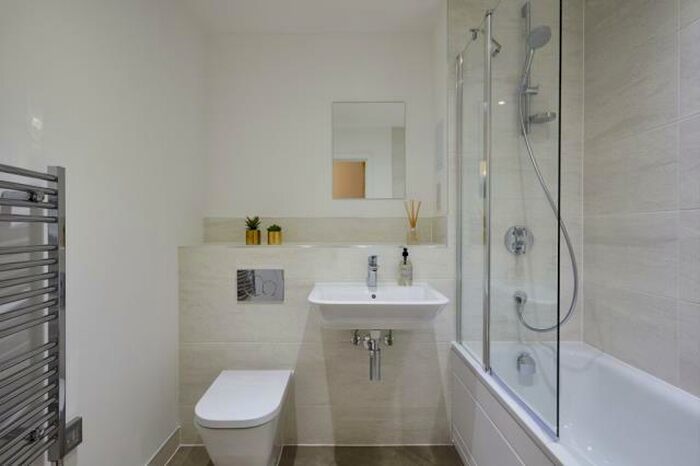 1 Bedroom Apartment To Rent In The Cavalry, Wokingham, RG2