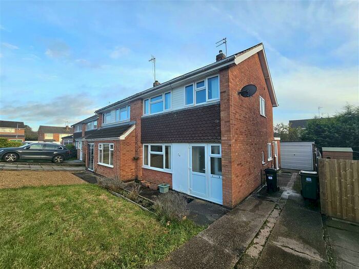 3 Bedroom Semi-Detached House To Rent In Seaton Road, Wigston, LE18