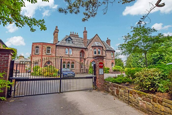 1 Bedroom Flat To Rent In Morningside, Highgate Road, WA14