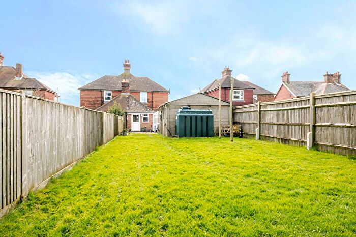 2 Bedroom Semi-Detached House For Sale In Punnetts Town, Heathfield, TN21