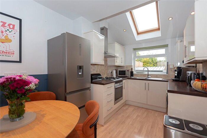 2 Bedroom End Of Terrace House To Rent In Downend Road, Horfield, Bristol, BS7