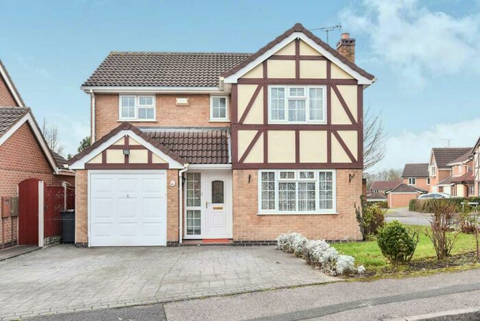 4 Bedroom Detached House To Rent In St Mellion Close, Mickleover, DE3