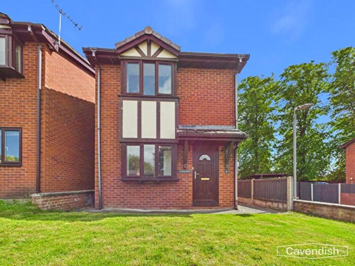 2 Bedroom Detached House For Sale In Fron Haul, Ruthin, LL15