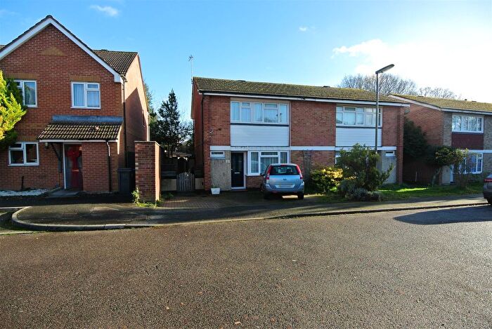 3 Bedroom Semi-Detached House For Sale In Hazel Close, Englefield Green, TW20