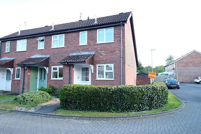 1 Bedroom End Of Terrace House To Rent In Acorn Close, Marchwood, Southampton, SO40
