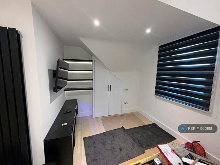 1 Bedroom Flat To Rent In Brigstock Road, Thornton Heath, CR7