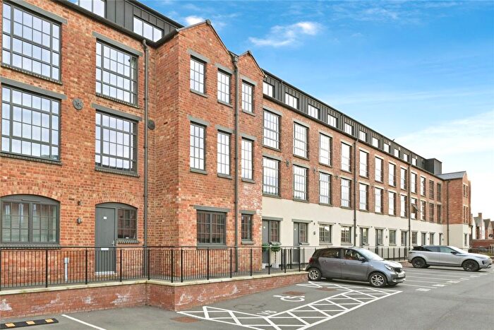 1 Bedroom Flat For Sale In Countess Road, Northampton, Northamptonshire, NN5