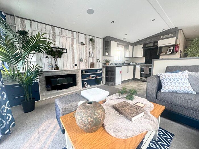 2 Bedroom Park Home For Sale In Ribble Valley Country And Leisure Park, BB7