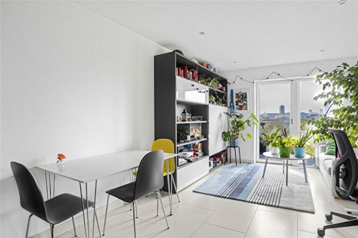 1 Bedroom Apartment To Rent In Freda Street, London, SE16