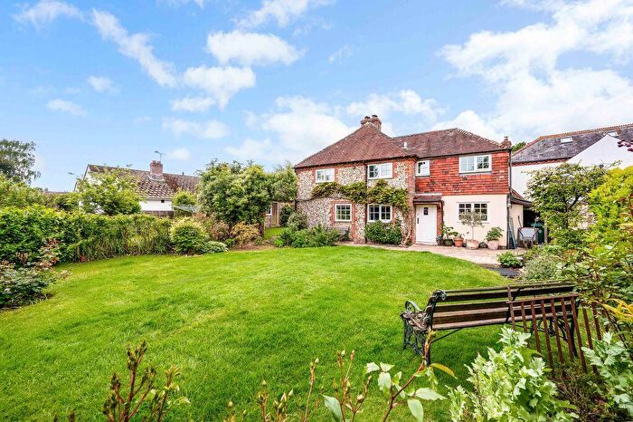 2 Bedroom Cottage For Sale In Pottery Lane, Chichester, PO18