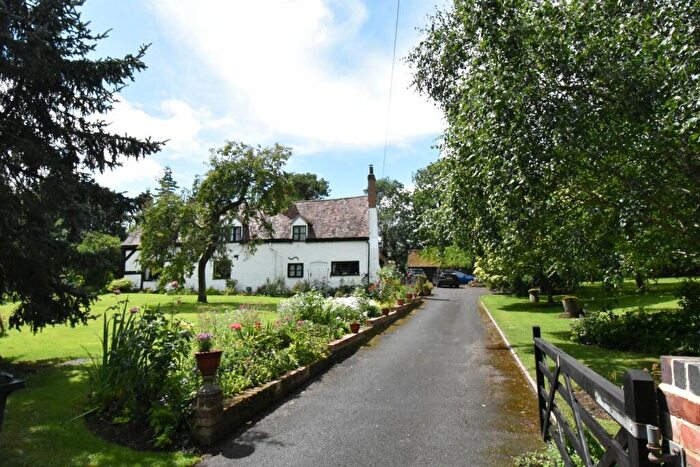 5 Bedroom Detached House For Sale In Longdon, Tewkesbury, GL20