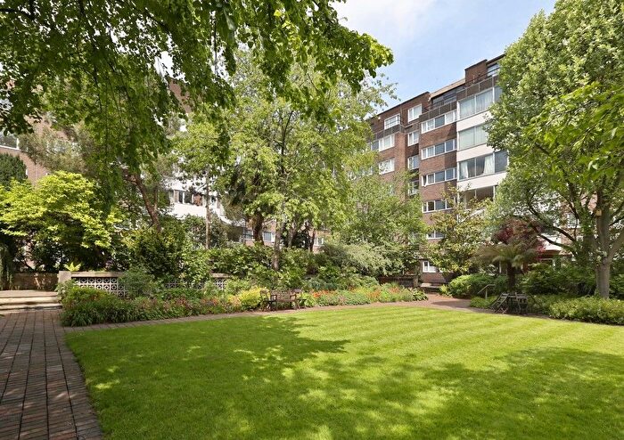 1 Bedroom Flat To Rent In Southwick Street, London, W2