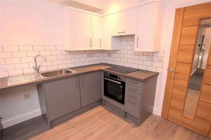 1 Bedroom Flat To Rent In Portswood Road, Southampton SO17