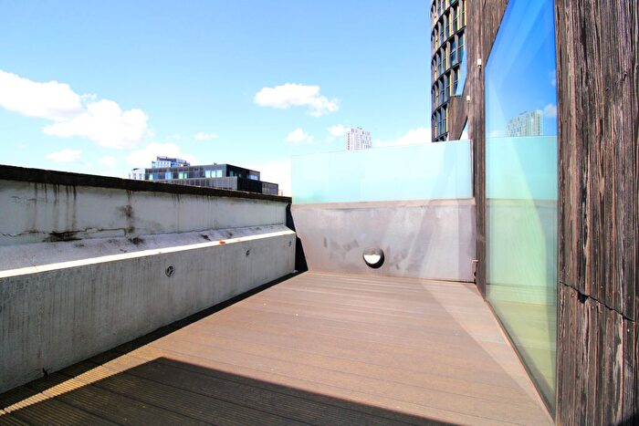 1 Bedroom Flat To Rent In Great Eastern Street, London, EC2A