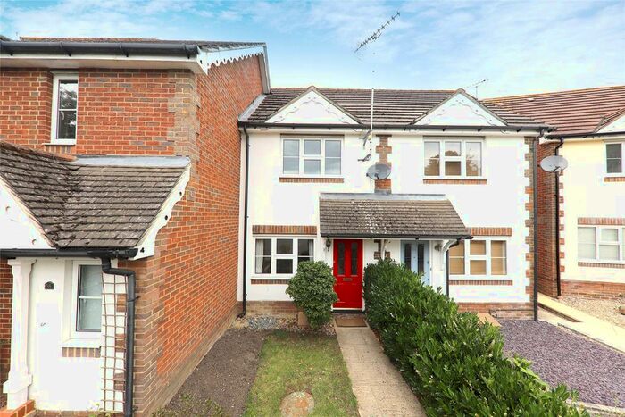 2 Bedroom End Of Terrace House To Rent In Lyon Oaks, Warfield, Berkshire, RG42