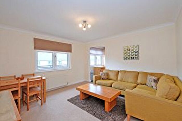2 Bedroom Flat To Rent In Grandholm Crescent, Bridge Of Don, Aberdeen, AB22