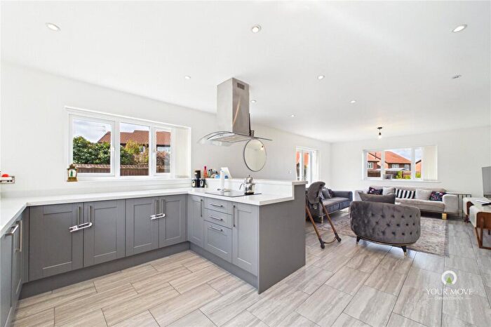 3 Bedroom Bungalow For Sale In Cushy Cow Lane, Ryton, Tyne And Wear, NE40