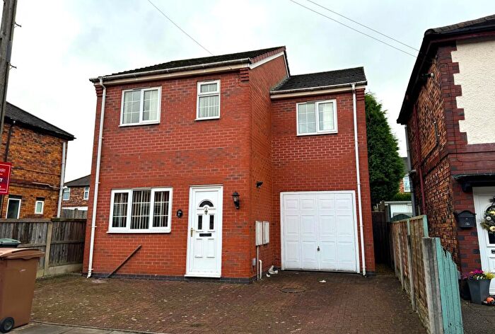 3 Bedroom Detached House To Rent In Stanley Road, Hartshill, Stoke-on-Trent, ST4