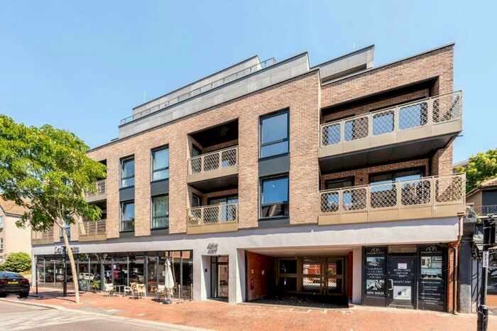 2 Bedroom Flat To Rent In Calum Court, Central Purley, Purley, CR8