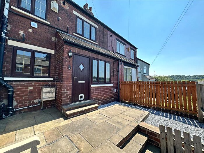 1 Bedroom Terraced House To Rent In Adwick Place, Leeds, West Yorkshire, LS4