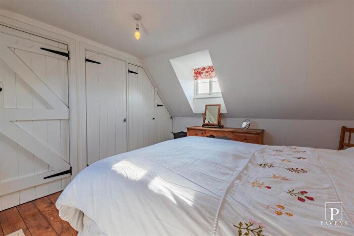 4 Bedroom Detached House For Sale In Walton Road, Kirby-Le-Soken, Frinton-On-Sea, CO13