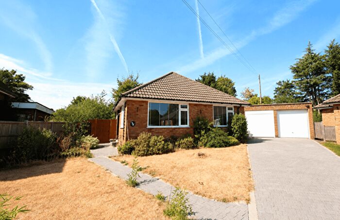 3 Bedroom Bungalow For Sale In Waysbrook, Letchworth Garden City, SG6