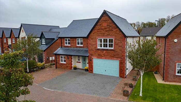 5 Bedroom Detached House For Sale In Valley Road, Clifton, CA10