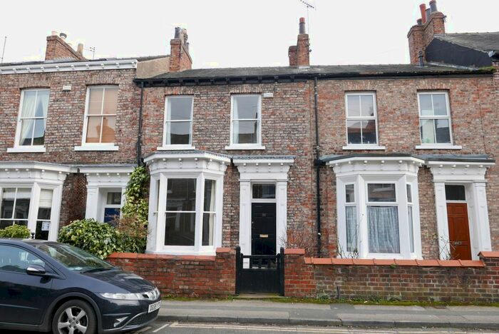 3 Bedroom Terraced House To Rent In St. Johns Street, York, YO31