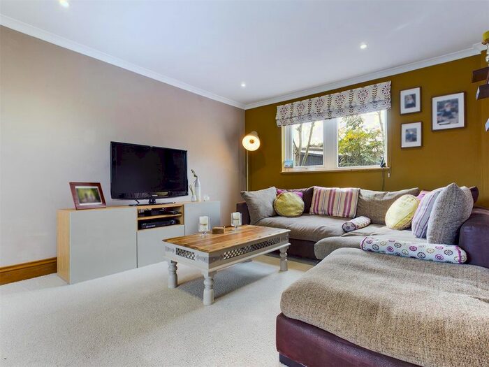 5 Bedroom Detached House For Sale In The Mullions, Roberttown Lane, Roberttown, WF15