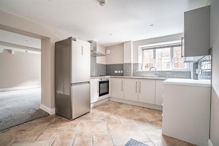 Studio To Rent In Fossgate, York, YO1