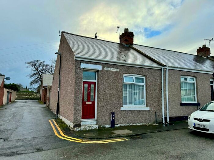 2 Bedroom Cottage To Rent In Oswald Terrace, Sunderland, SR2