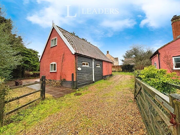 2 Bedroom Cottage To Rent In Cantley Lane, Ketteringham, NR4
