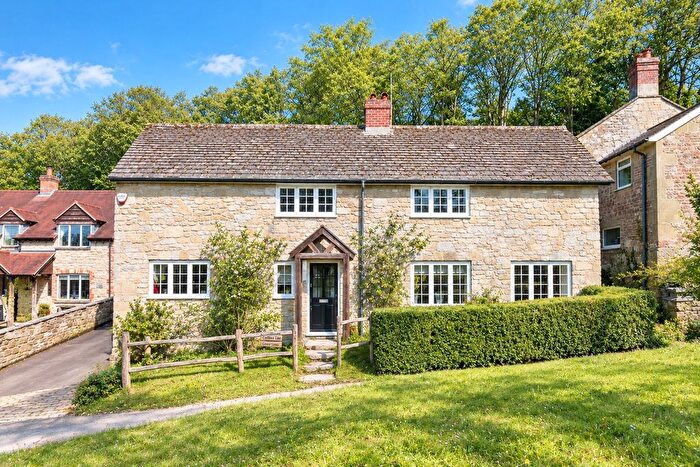 2 Bedroom Country House For Sale In Sutton Row, Sutton Mandeville, Salisbury, Wiltshire, SP3