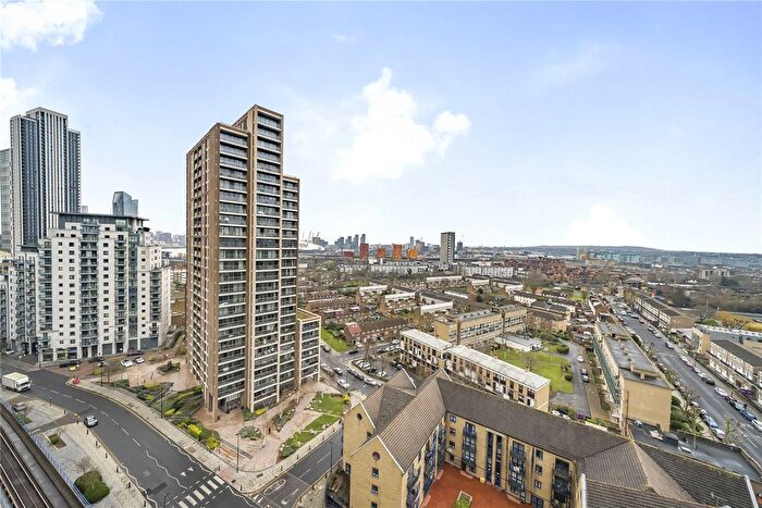 2 Bedroom Flat For Sale In East Ferry Road, London, E14