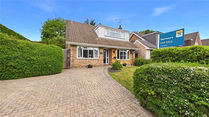 4 Bedroom Detached House For Sale In Lightwater, Surrey, GU18