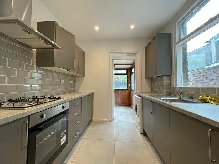 2 Bedroom Terraced House To Rent In Haselbury Road, Edmonton, N18