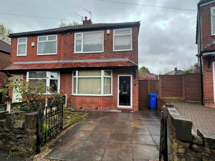 3 Bedroom Semi-Detached House To Rent In Assheton Crescent, Manchester, M40