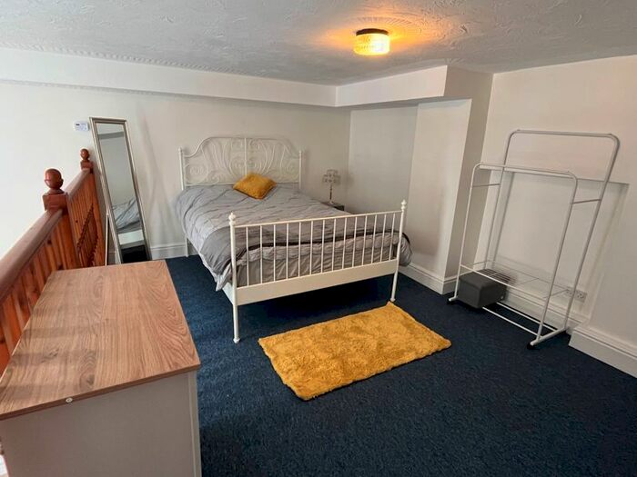 1 Bedroom Flat To Rent In St. Marys Street, Haverfordwest, SA61