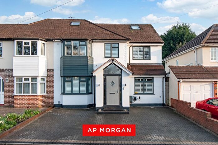 5 Bedroom Semi Detached House For Sale In Golden Cross Lane, Catshill, Bromsgrove, Worcestershire, B61